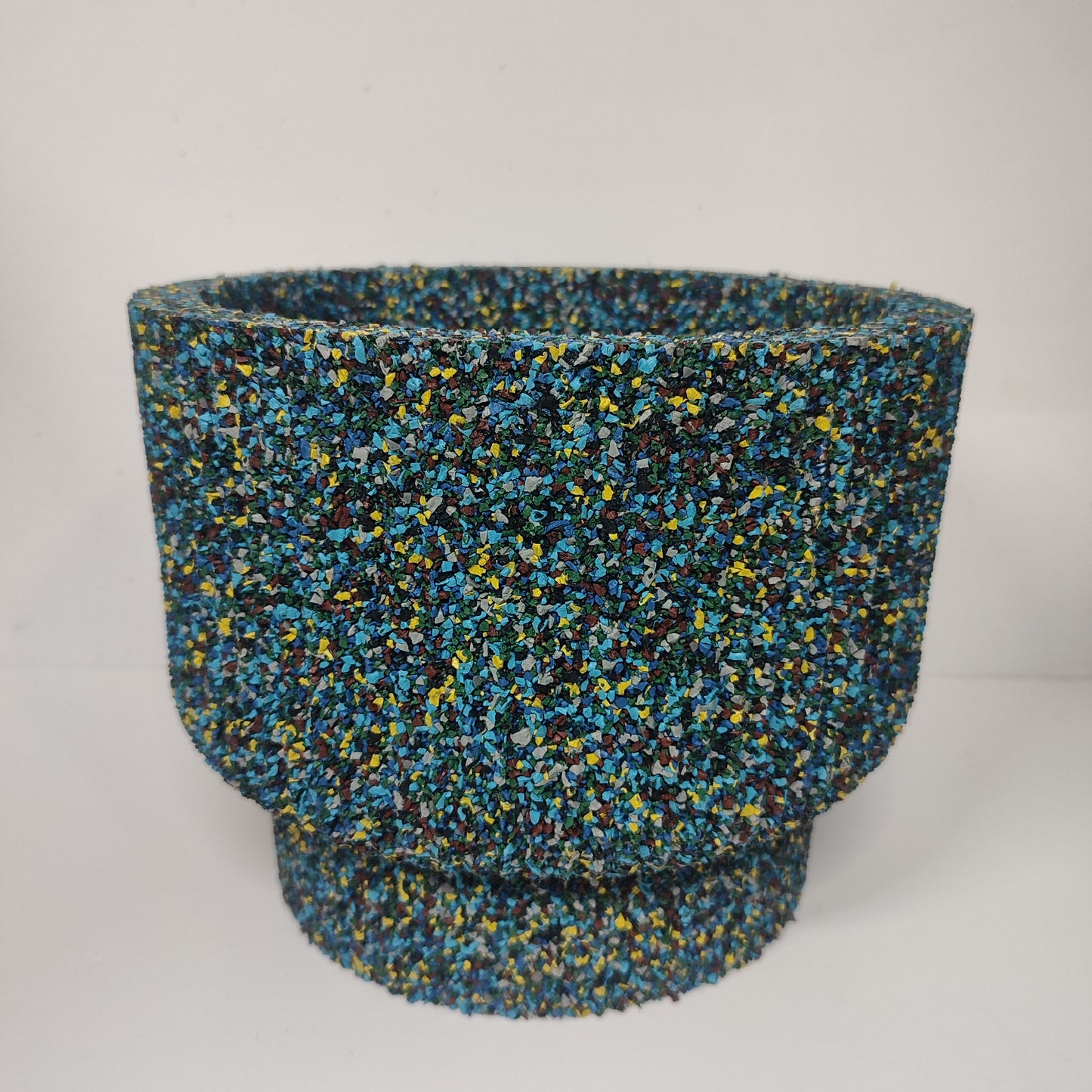 Vaso Tondo XL Riciclato da Pneumatico per Piante da Giardino