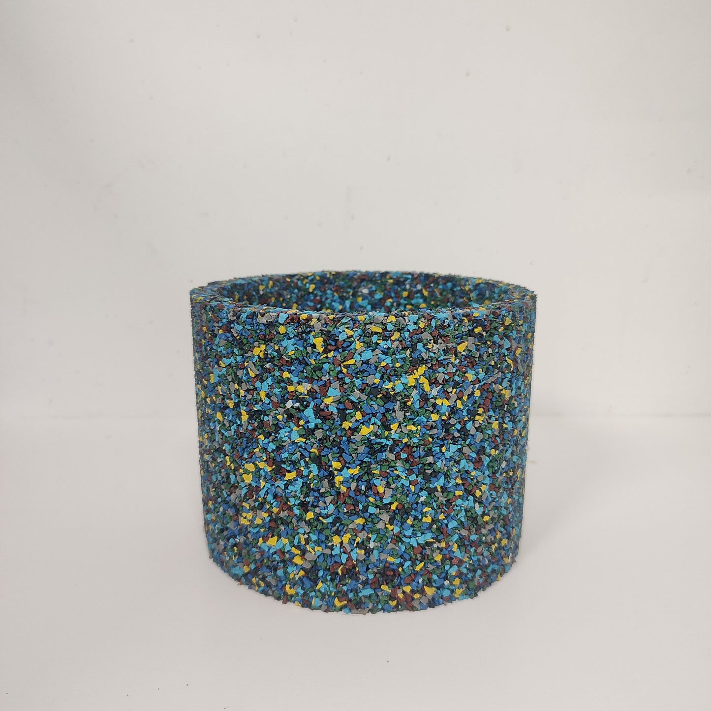 Vaso Tondo Riciclato da Pneumatico per Piante da Giardino
