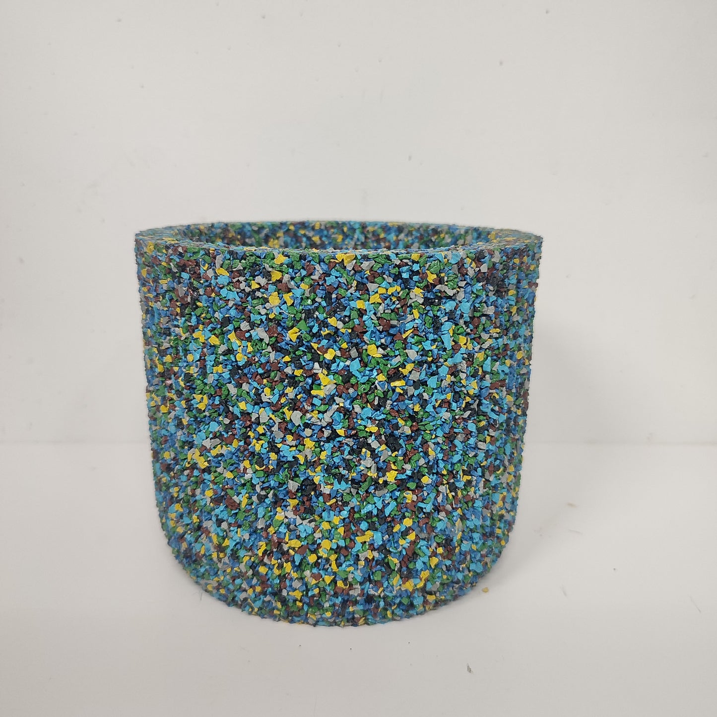Vaso Tondo Riciclato da Pneumatico per Piante da Giardino