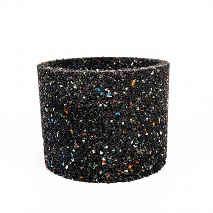 Vaso cilindrico in gomma riciclata da pneumatici, colore nero
