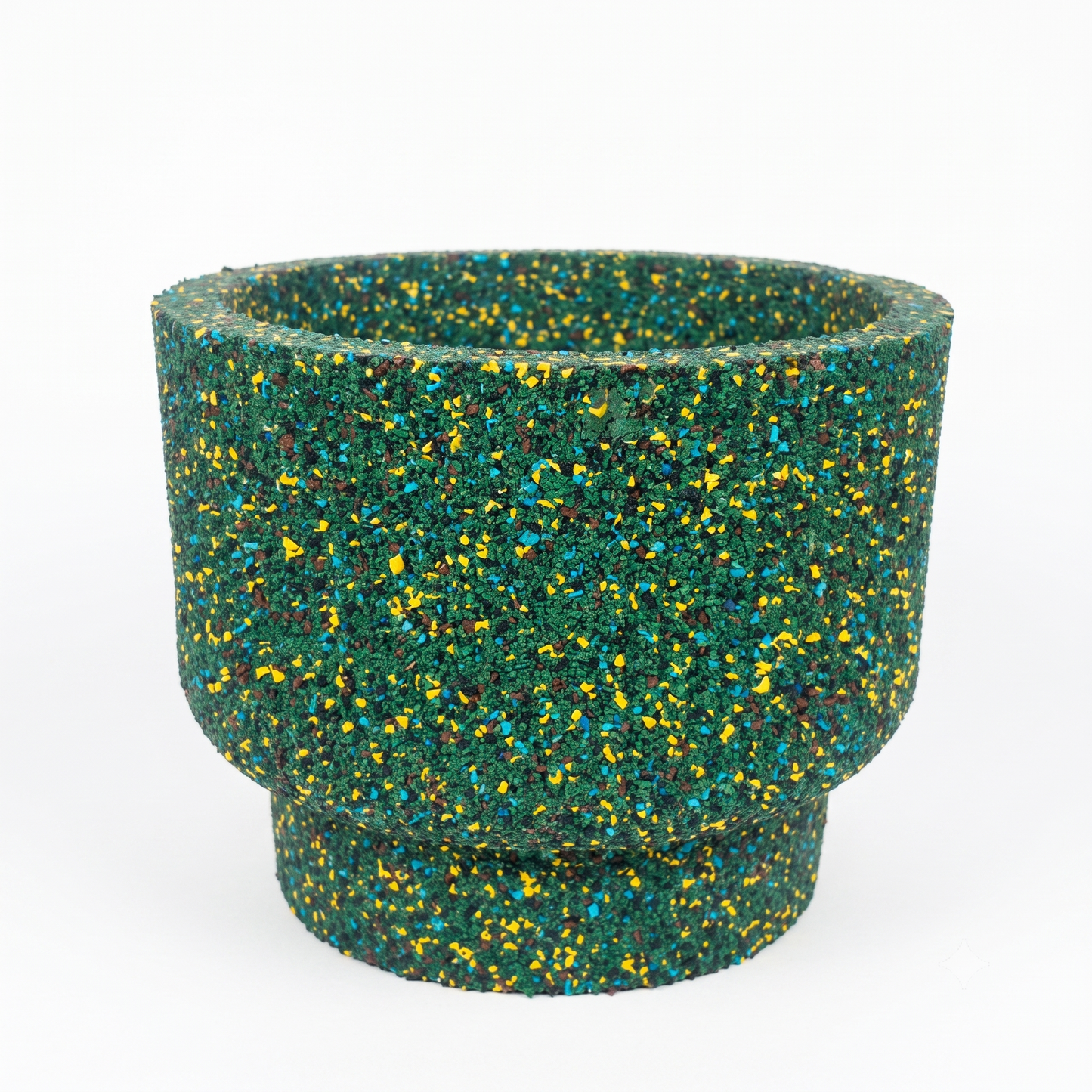Vaso tondo con base rialzata in gomma riciclata, colore verde