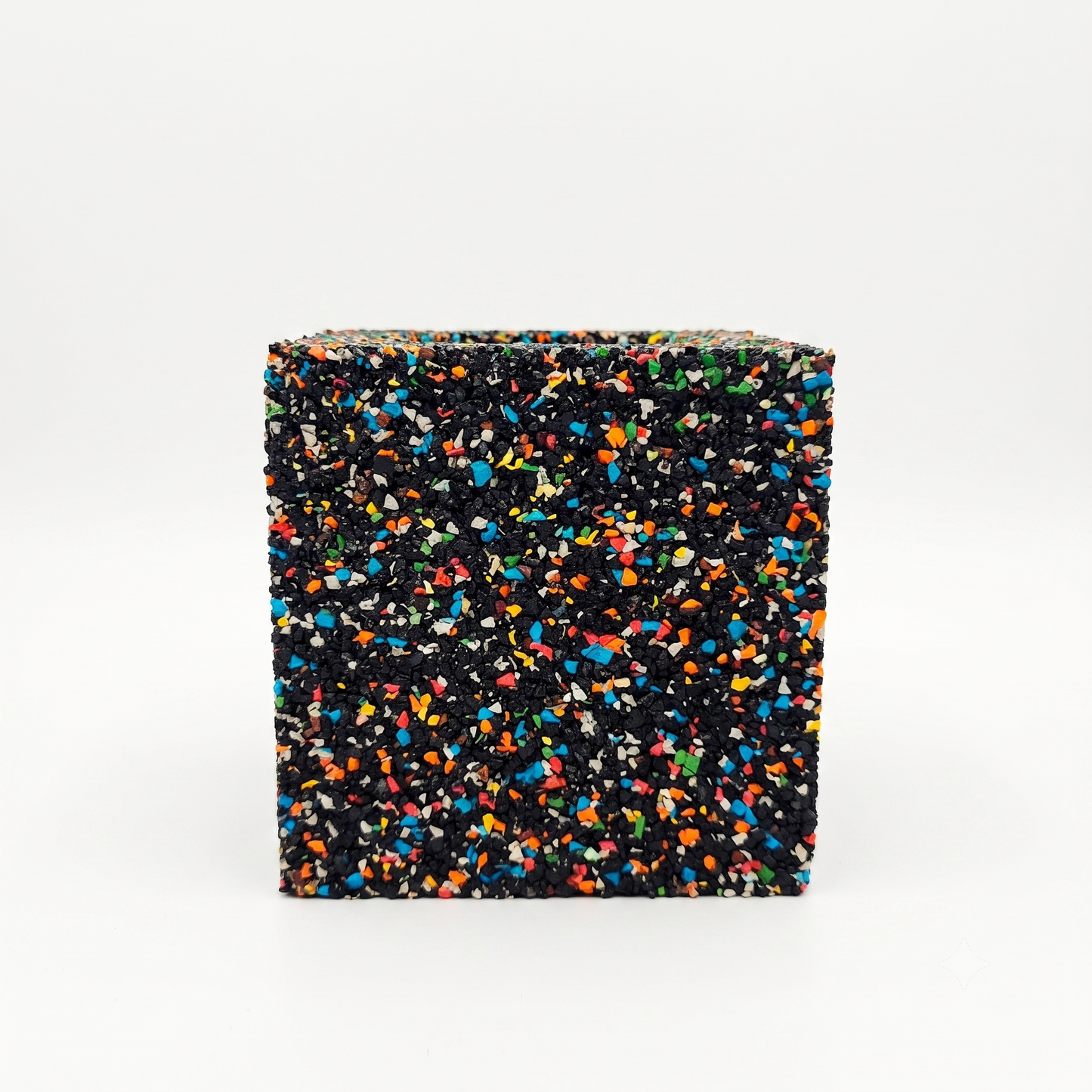 Vaso cubo in gomma riciclata da pneumatici, colore nero