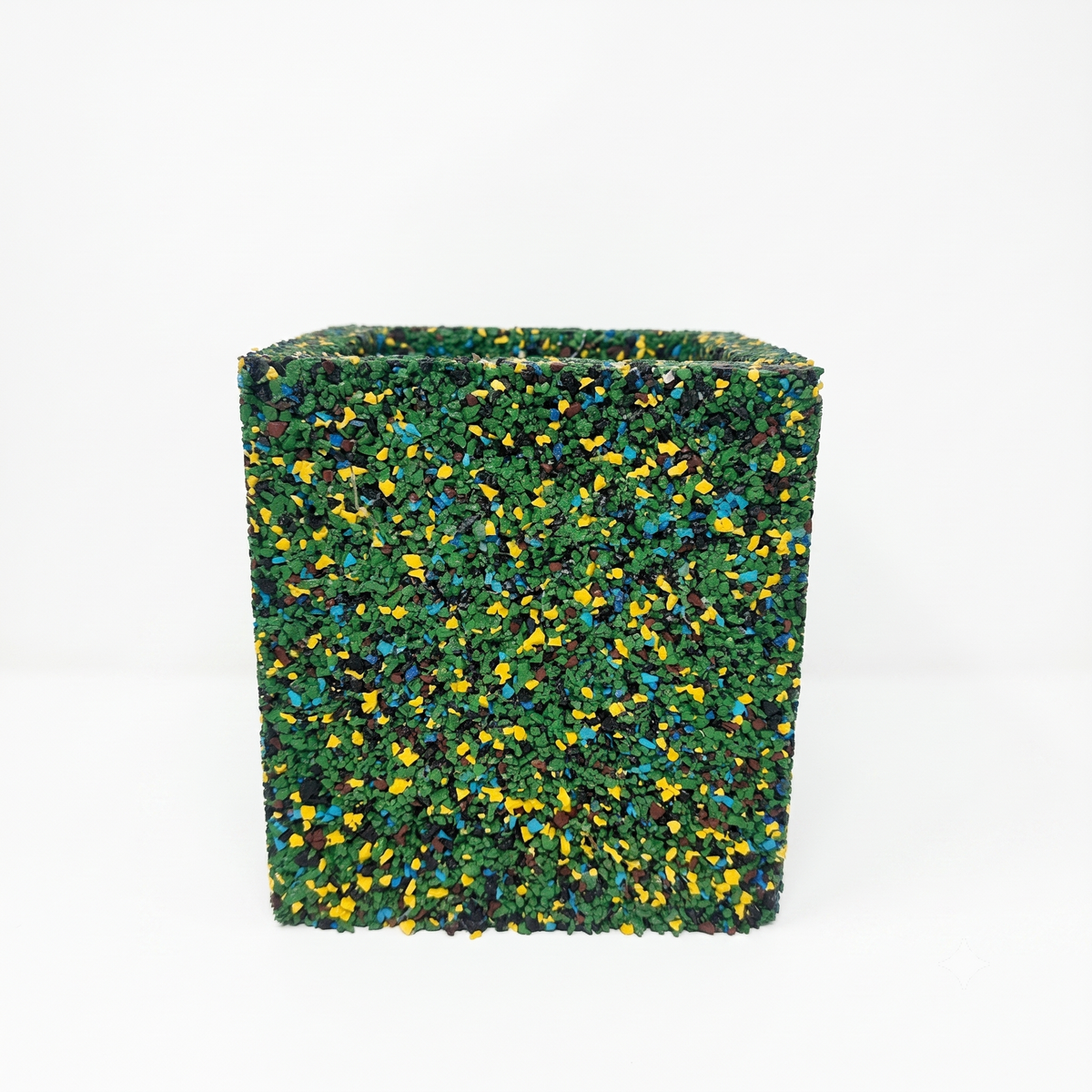 Vaso cubo in gomma riciclata da pneumatici, colore verde