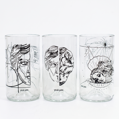 Set Γειά μας di 3 bicchieri trasparenti in vetro recuperato con serigrafia nera di Pietro Fiori