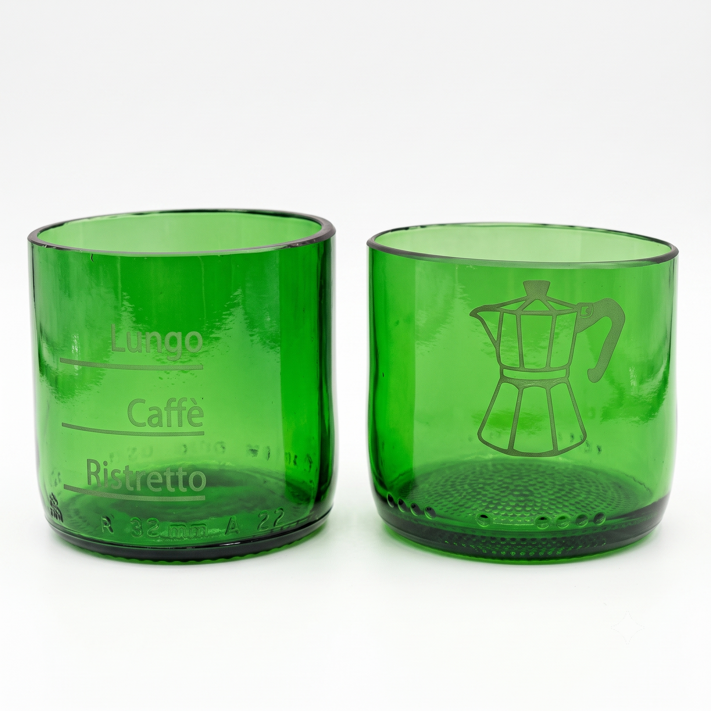 Set di 2 tazzine verdi in vetro recuperato con decorazione serigrafica